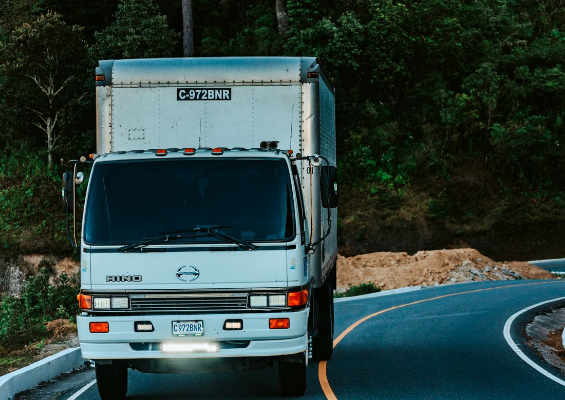 Straight truck for local delivery